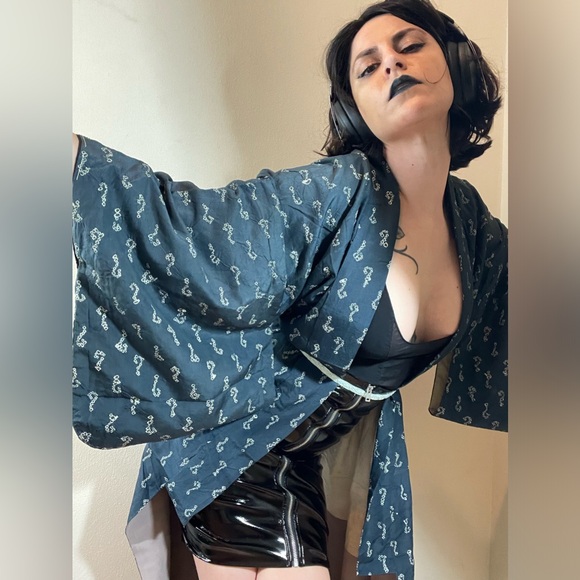 True antique crepe silk kimono question mark the riddler joker Batman usomono - Picture 8 of 16